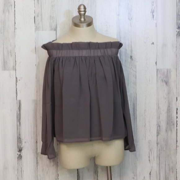 Lucca Couture Grey Ruffle Off Shoulder Top XS - Picture 2 of 7